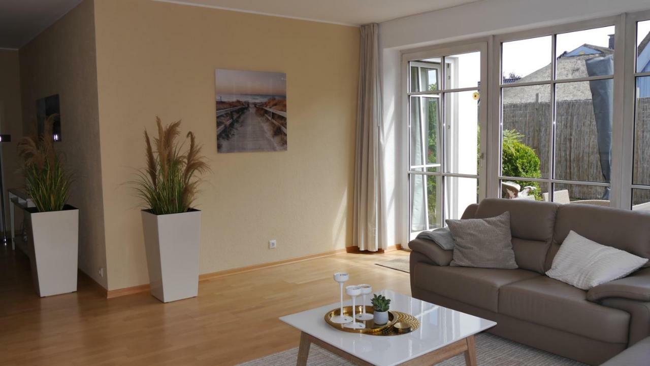 Premium-Lodge Im Der Suedschwede ... Dein Gaestehaus Mitten In ツィングシュト エクステリア 写真